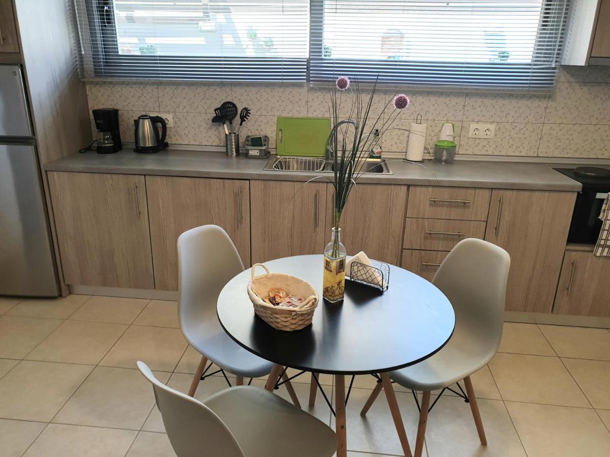 Green - Comfy Center Rodos Asgourou Luaran gambar